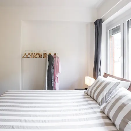 Hermoso Apartamento Cerca Del Castillo De Appartamento Praga