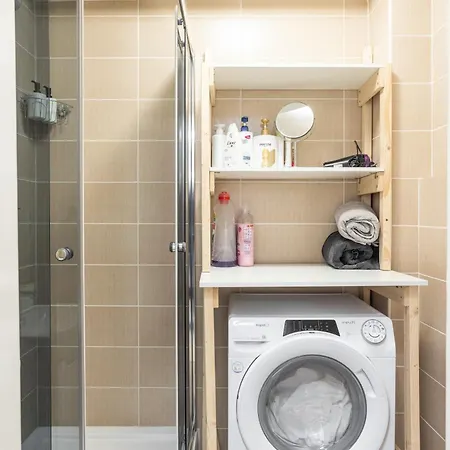 Hermoso Apartamento Cerca Del Castillo De Appartamento *